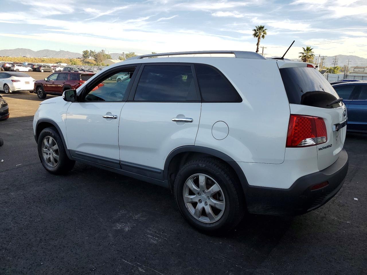 2011 KIA SORENTO