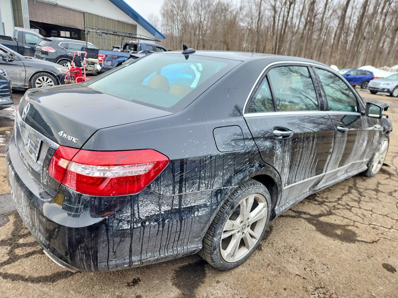 2013 MERCEDES-BENZ E-Class