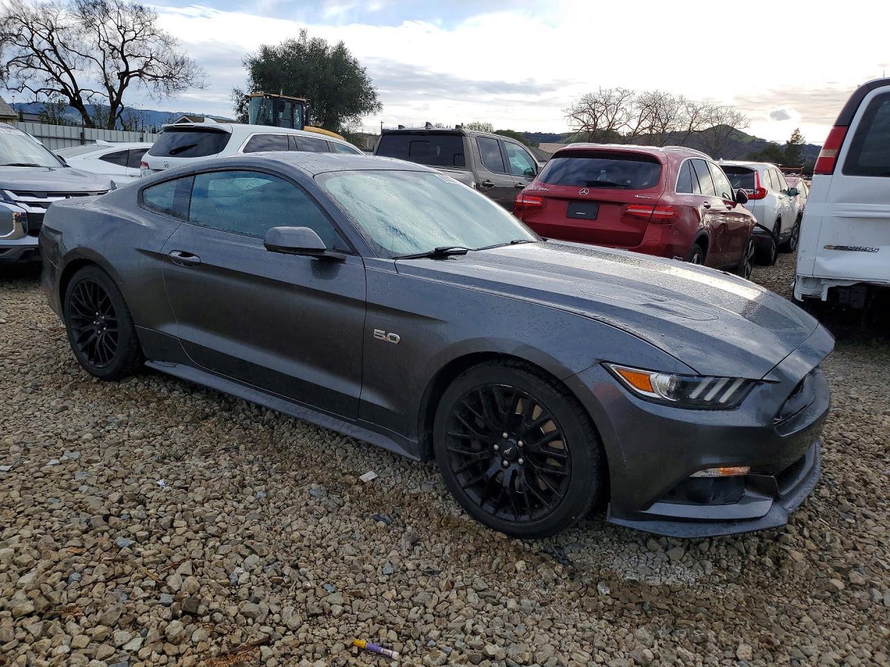 2017 FORD MUSTANG