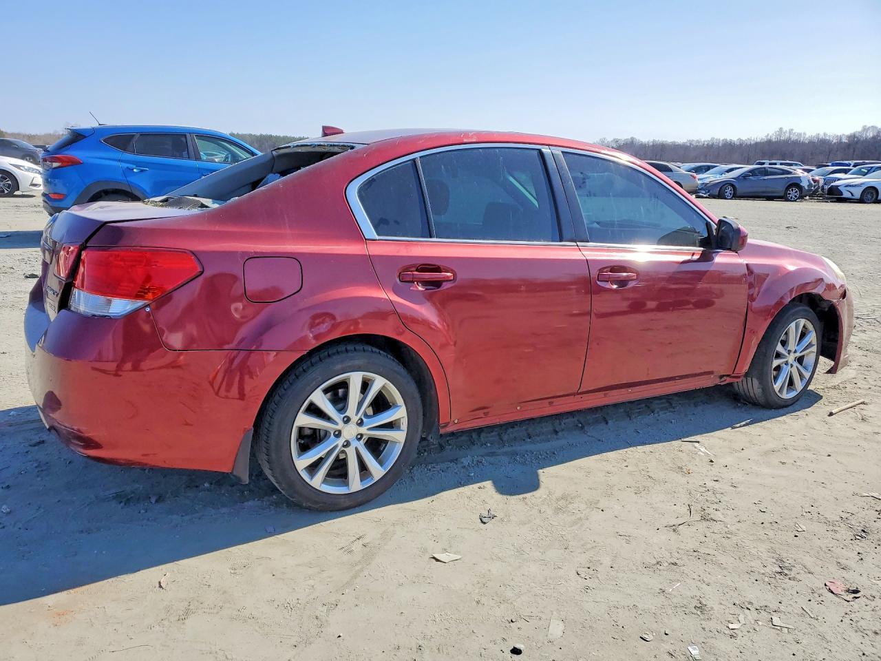 2013 SUBARU Legacy