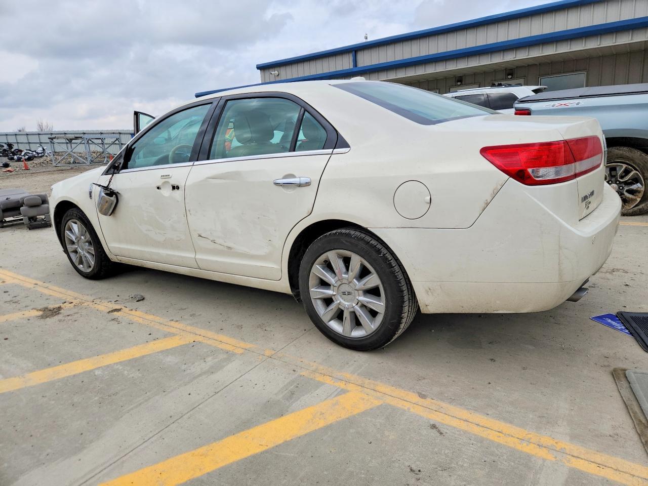 2012 LINCOLN MKZ