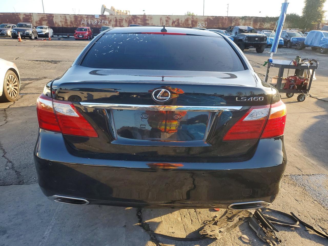 2012 LEXUS LS 460