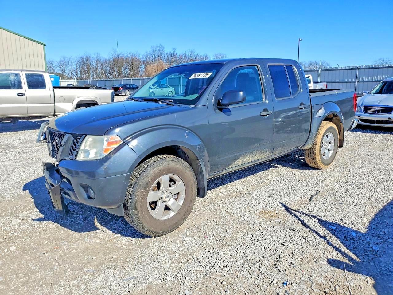 2012 NISSAN Frontier