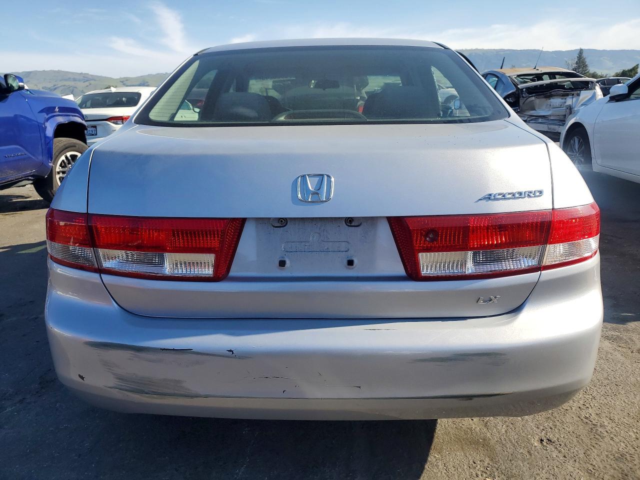 2004 HONDA ACCORD