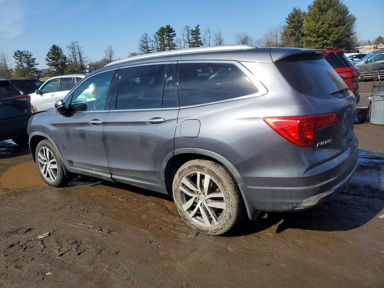 2016 HONDA PILOT