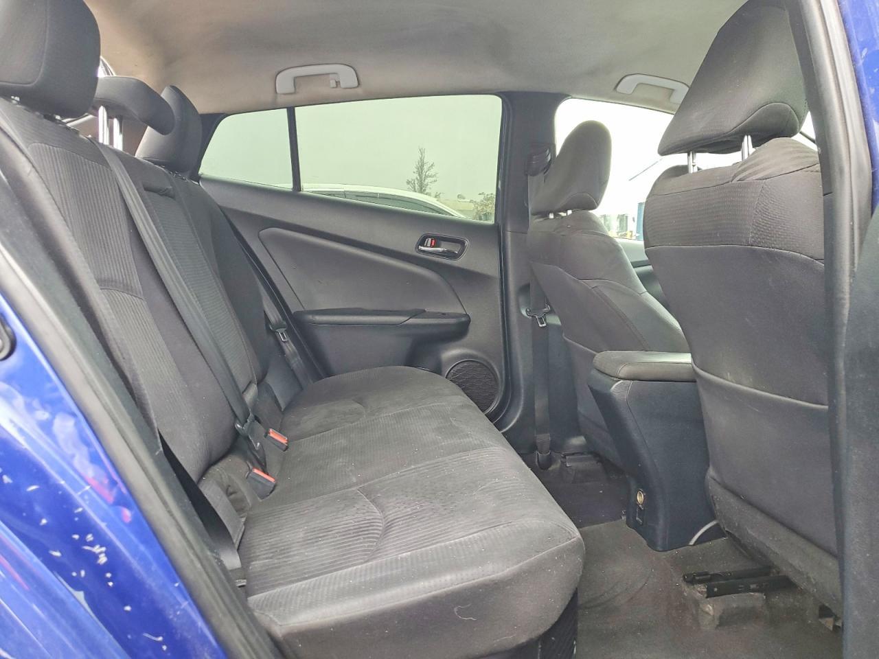 2017 TOYOTA PRIUS