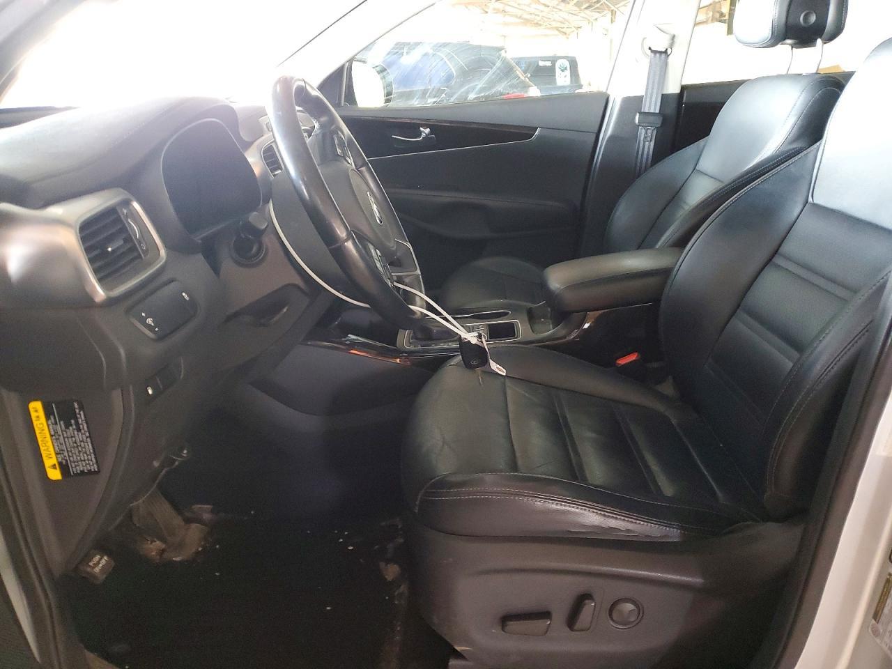 2016 KIA SORENTO