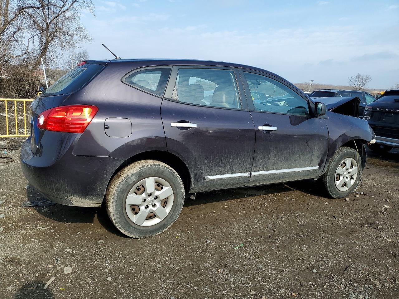 2014 NISSAN ROGUE