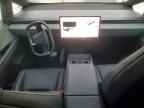 2025 TESLA Cybertruck
