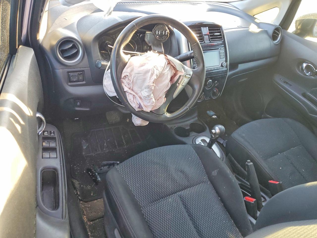 2016 NISSAN Versa Note