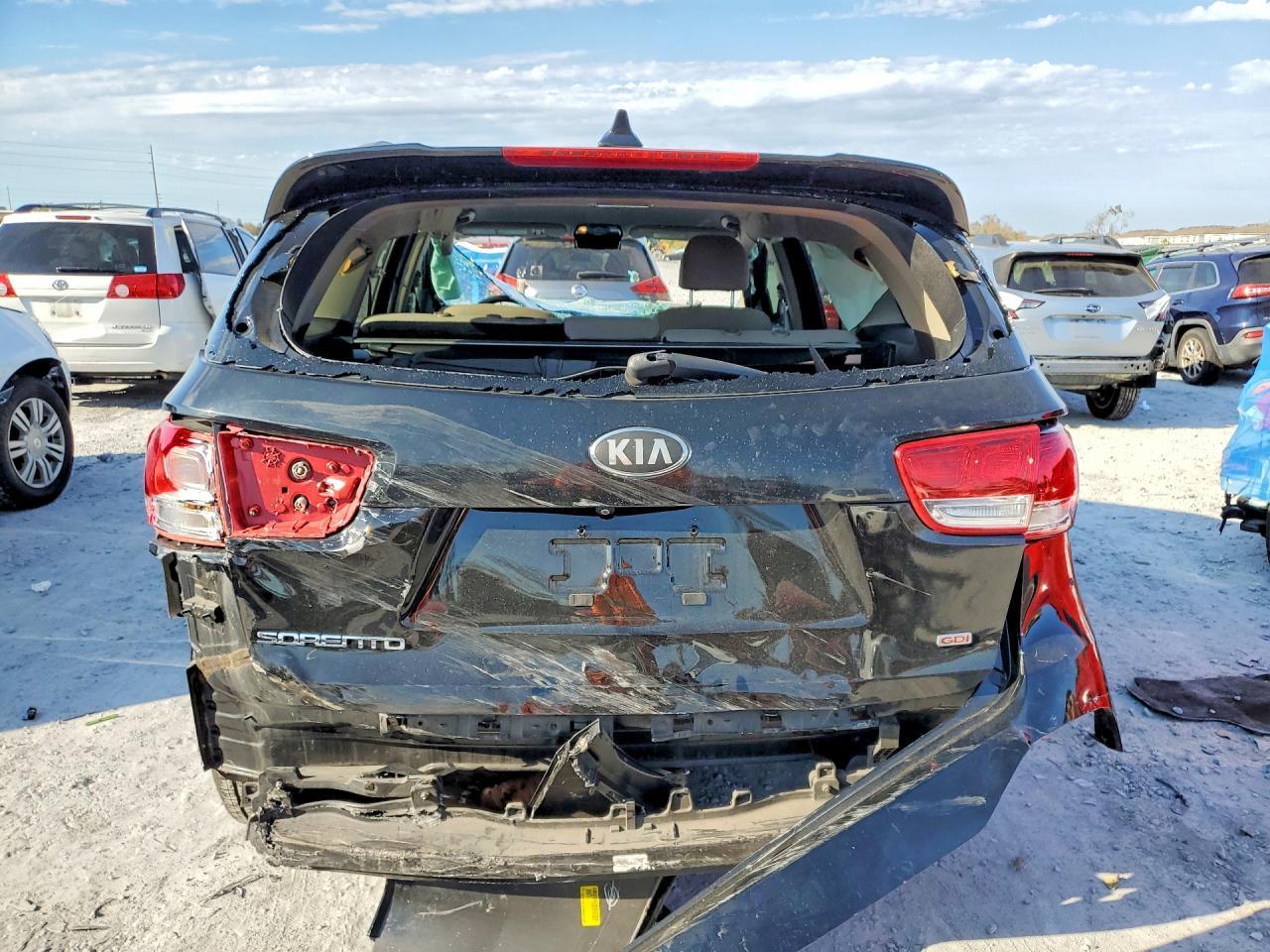 2018 KIA SORENTO