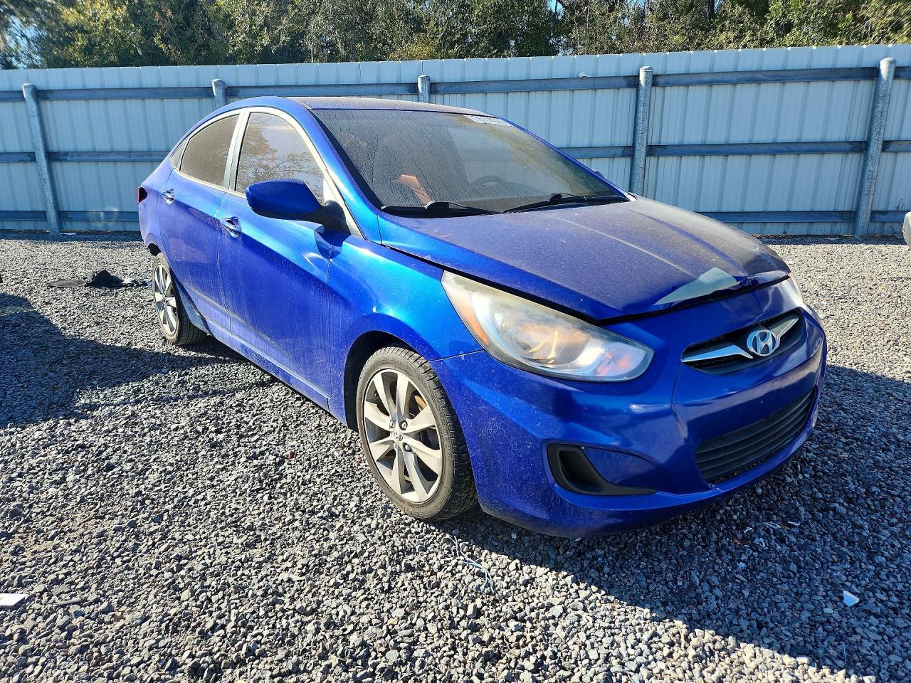 2013 HYUNDAI ACCENT
