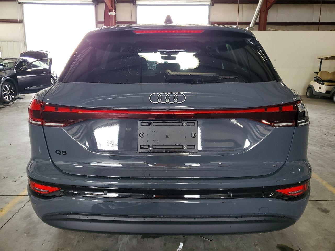 2025 AUDI Q6 e-tron