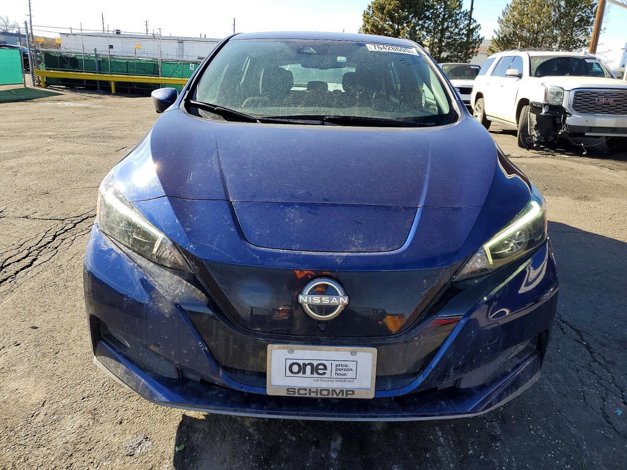 2024 NISSAN LEAF