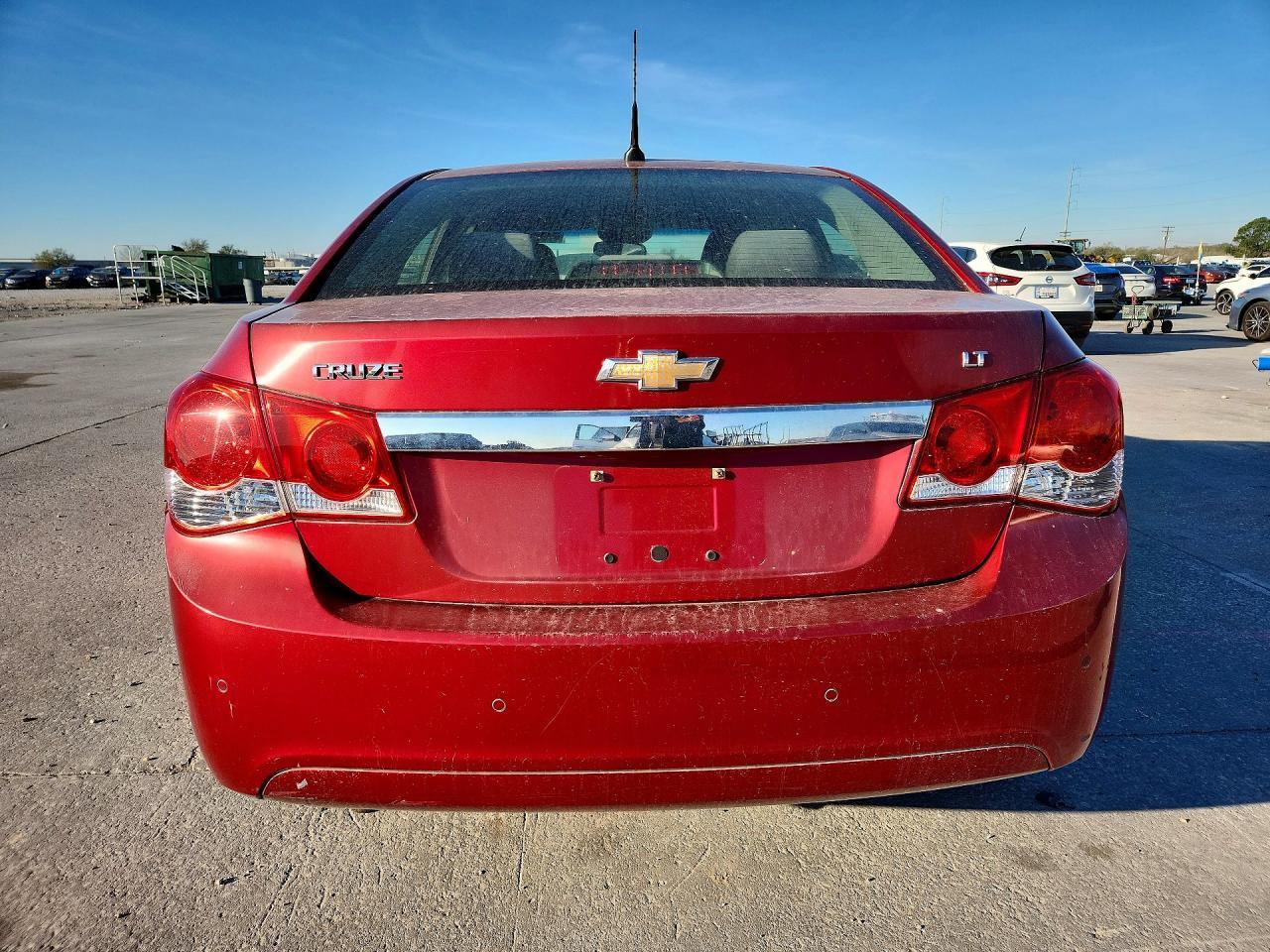 2011 CHEVROLET CRUZE