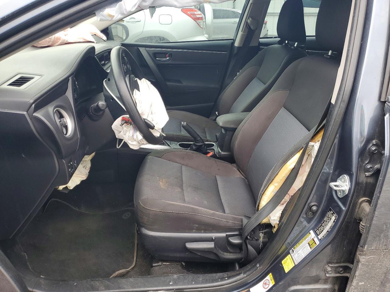 2017 TOYOTA COROLLA
