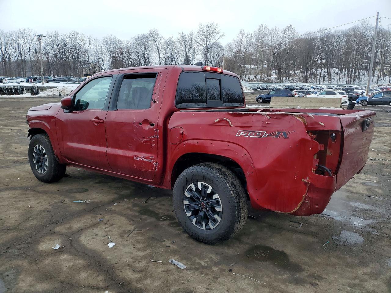 2022 NISSAN Frontier