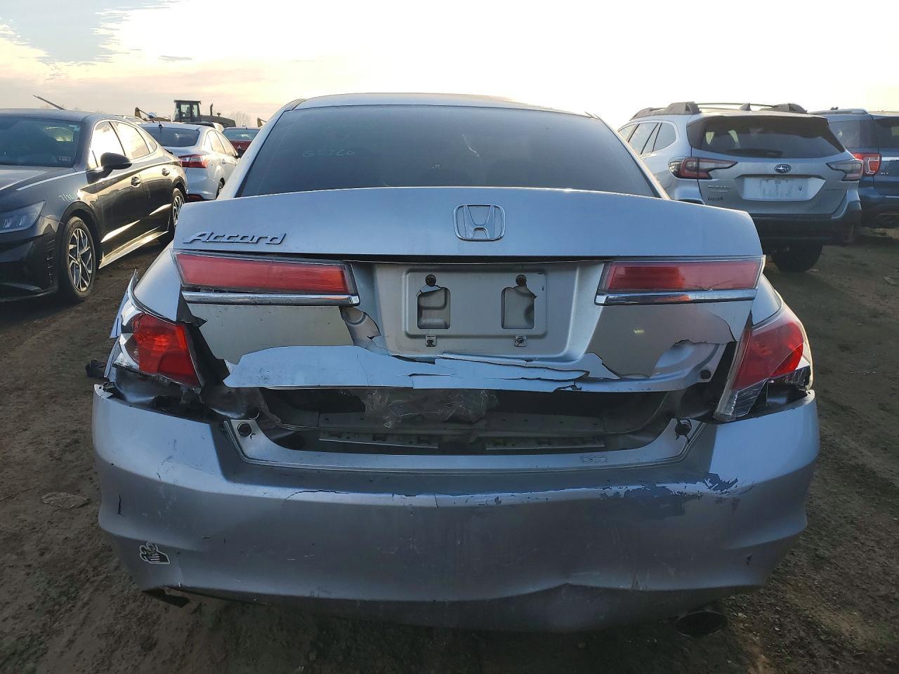 2011 HONDA ACCORD