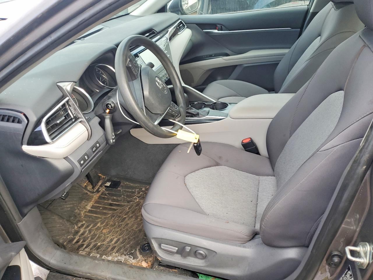 2018 TOYOTA CAMRY