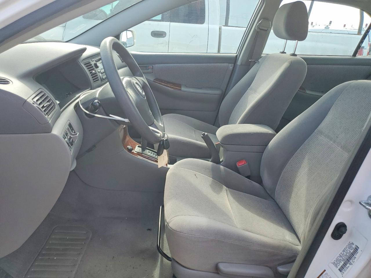 2005 TOYOTA COROLLA