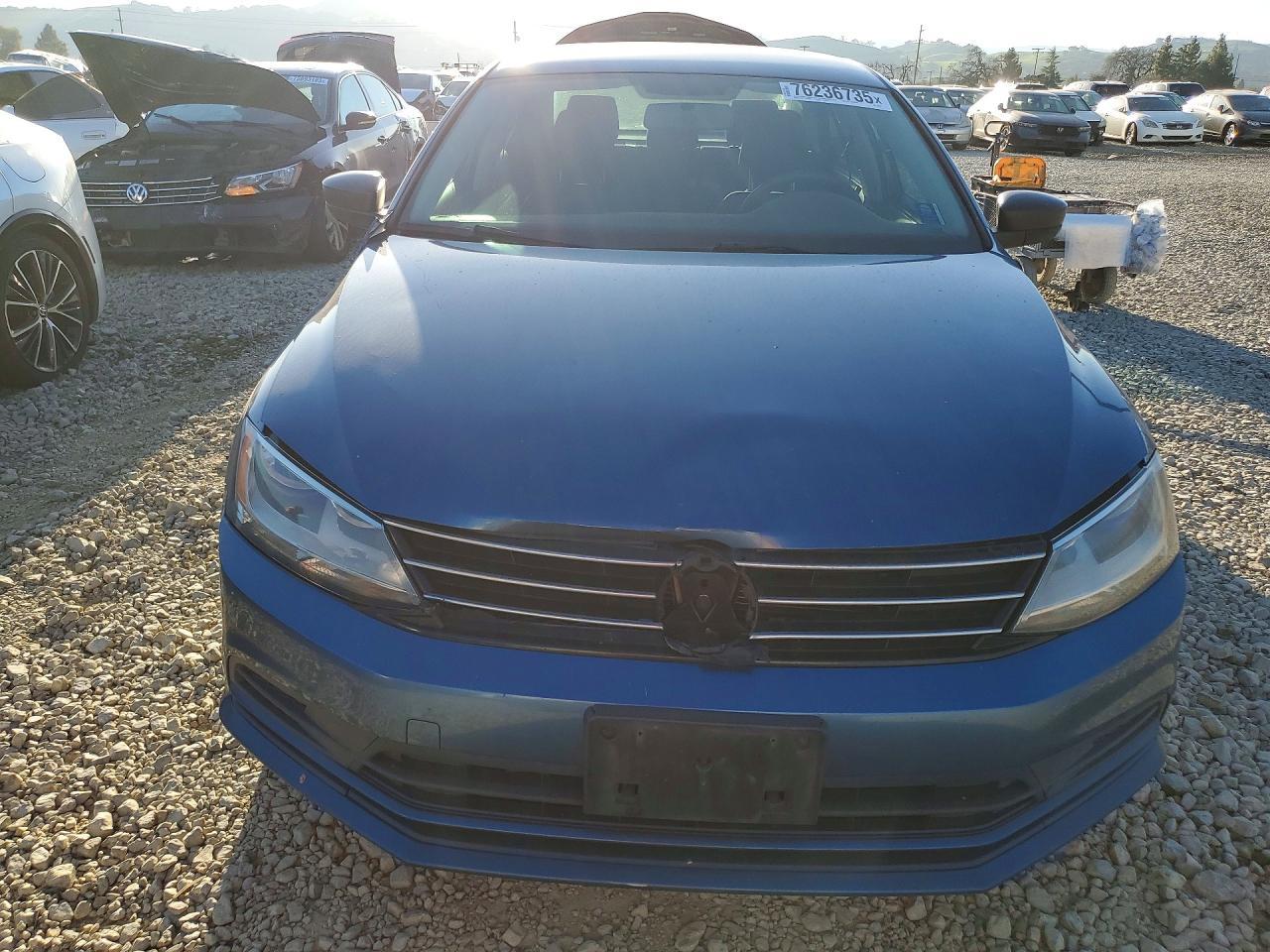 2016 VOLKSWAGEN JETTA