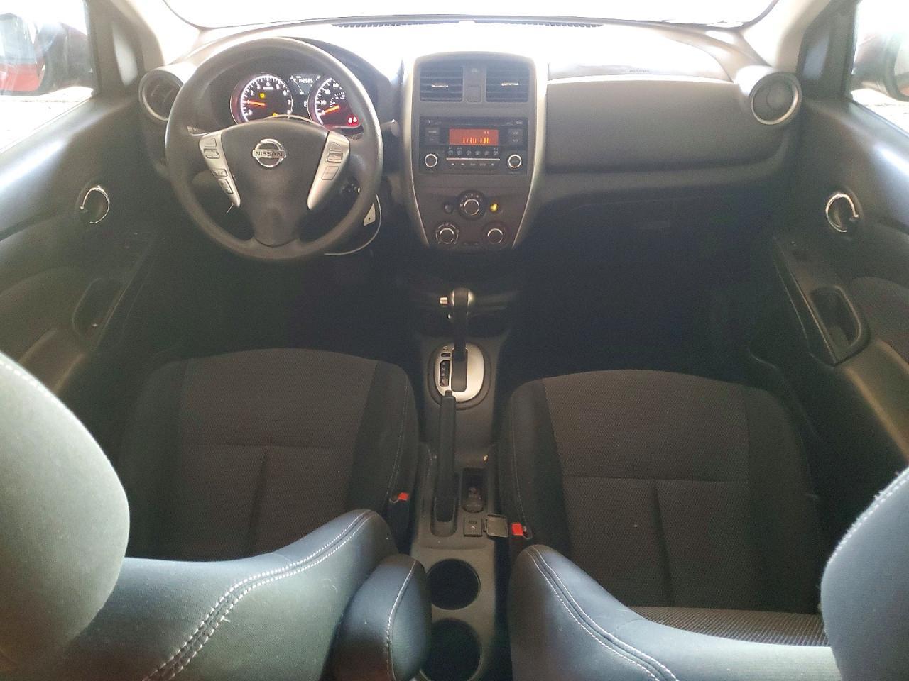 2016 NISSAN VERSA