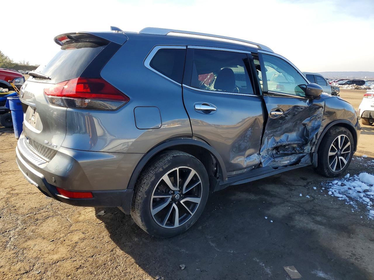 2019 NISSAN