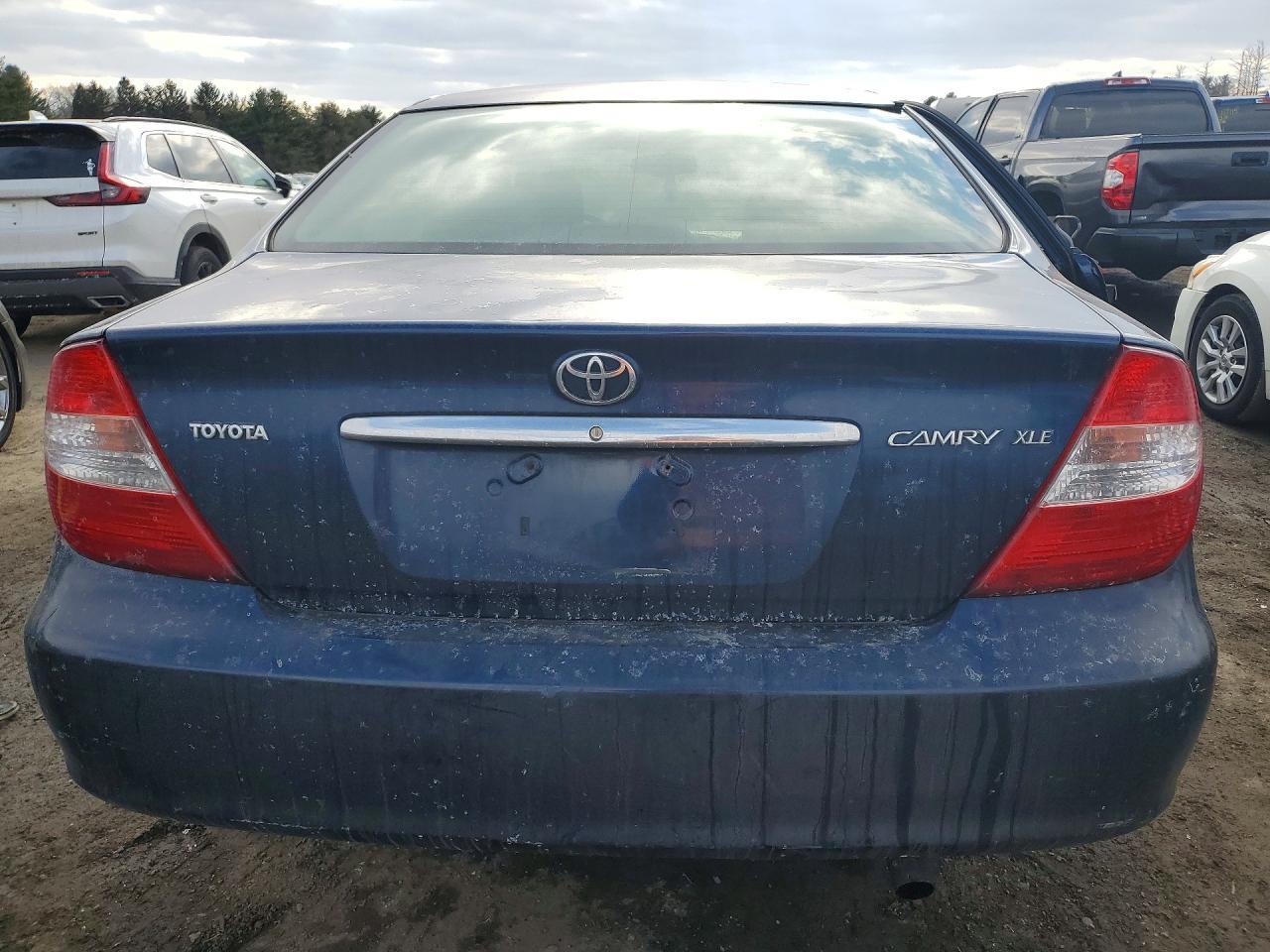 2002 TOYOTA CAMRY