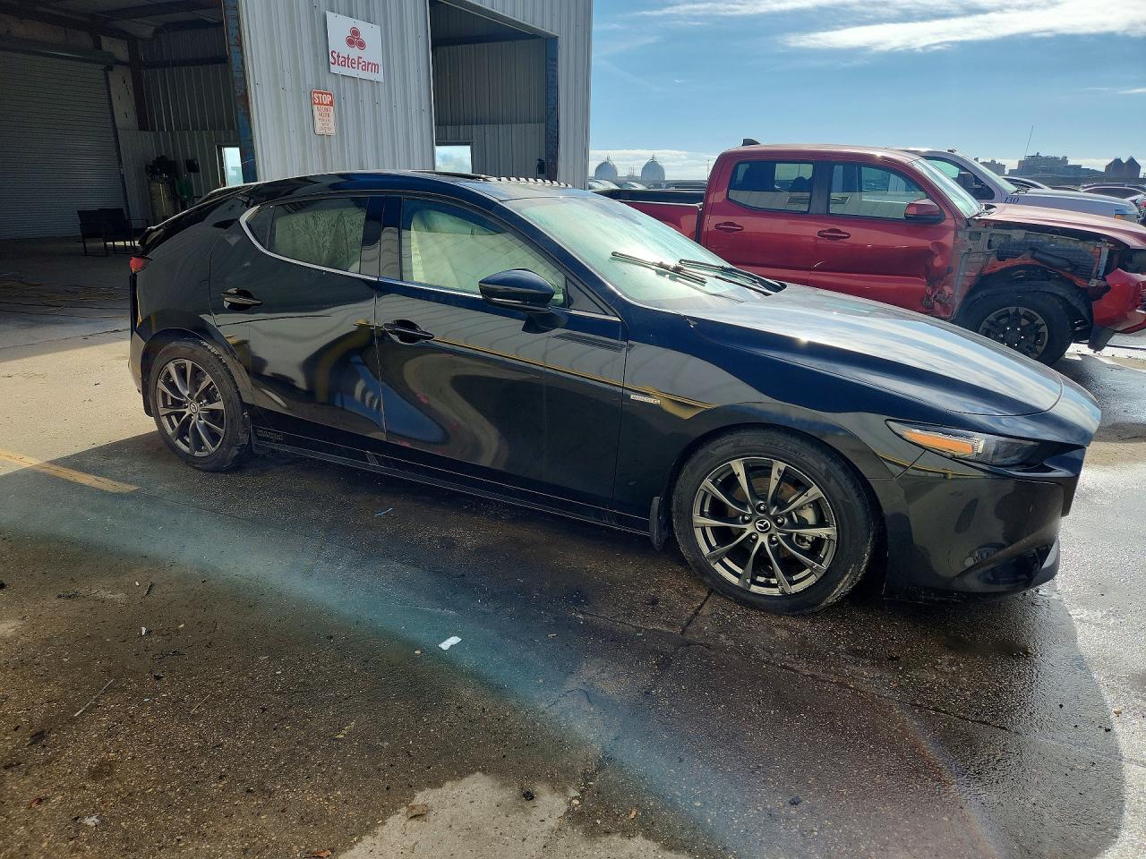 2023 MAZDA 3