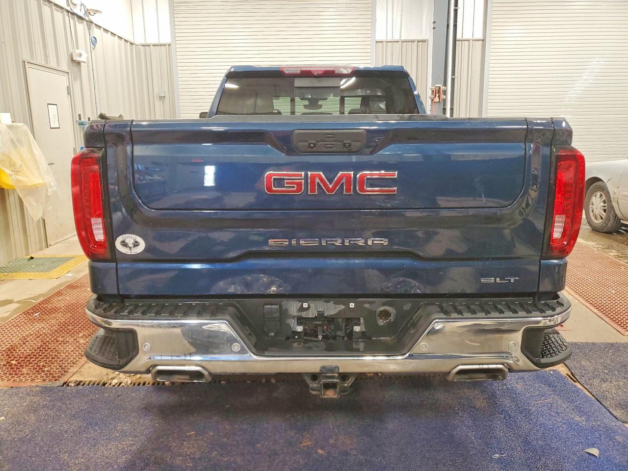 2021 GMC Sierra
