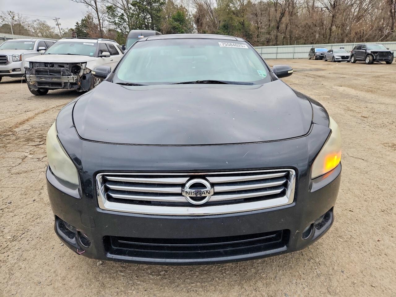 2012 NISSAN Maxima