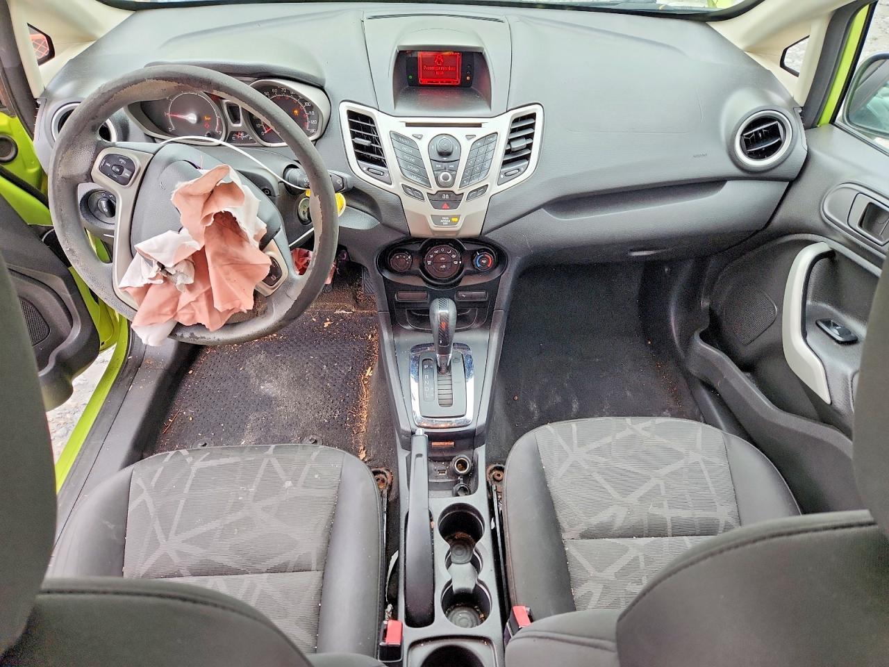 2011 FORD Fiesta