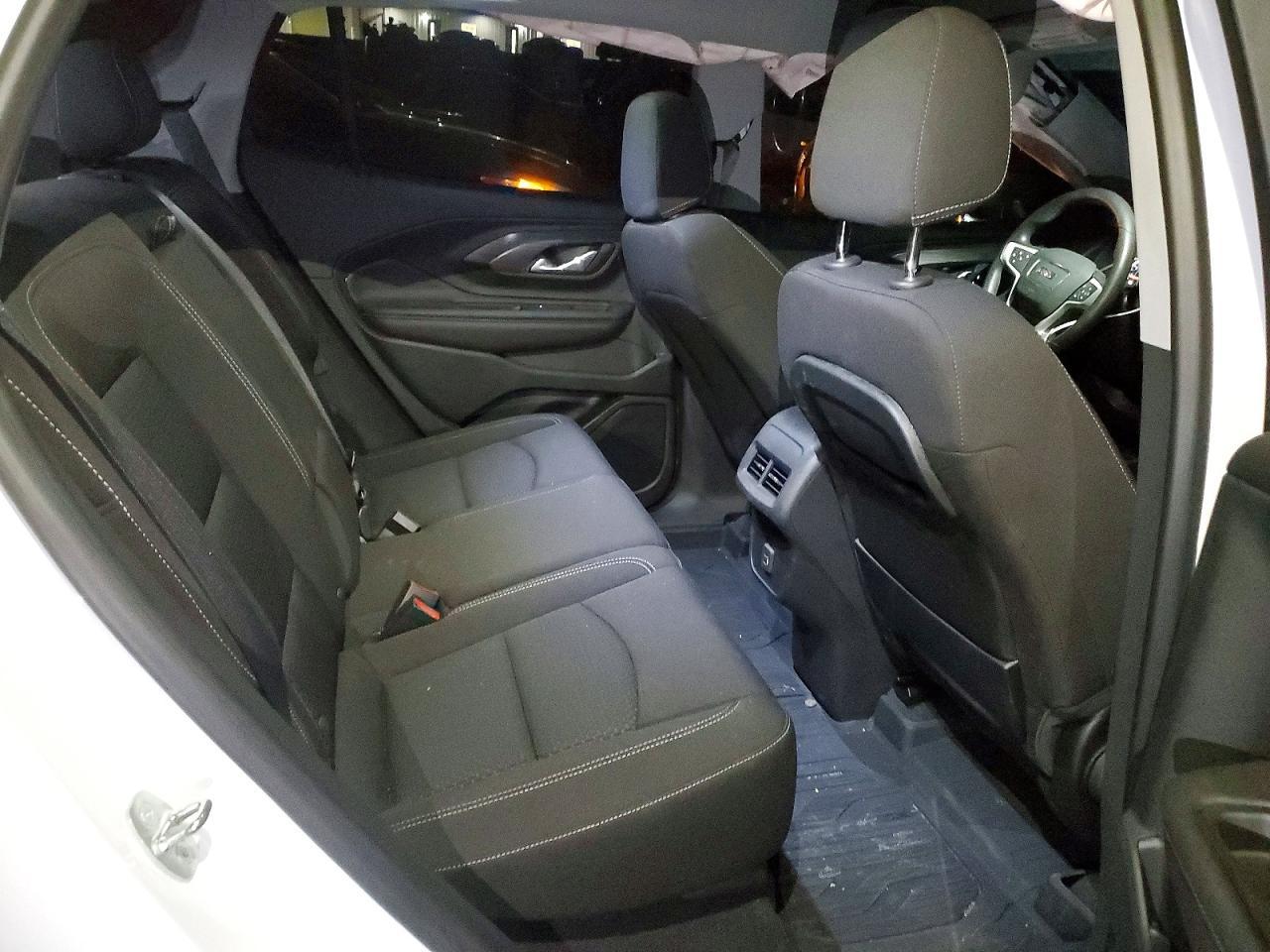 2023 GMC Terrain