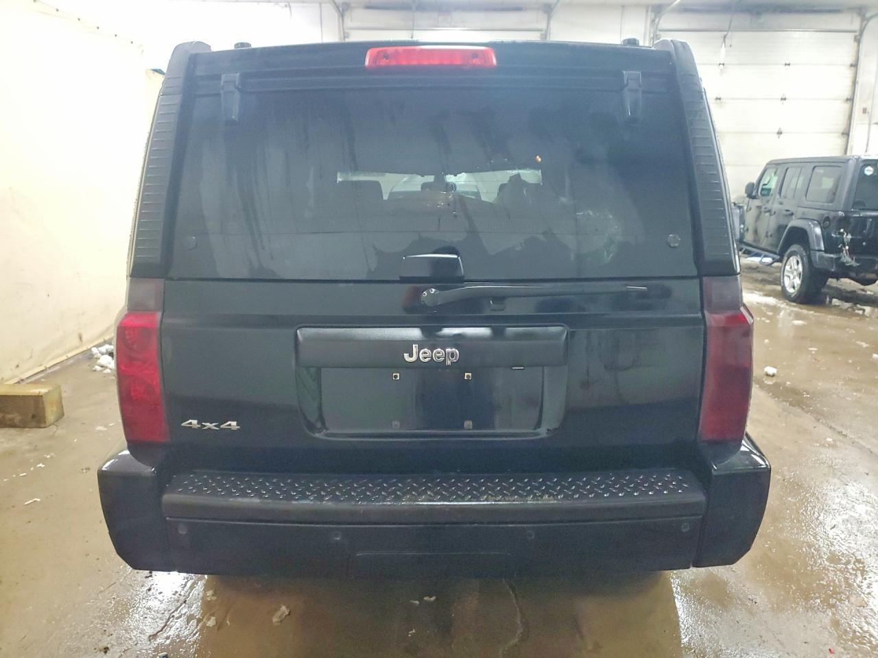 2008 JEEP Commander
