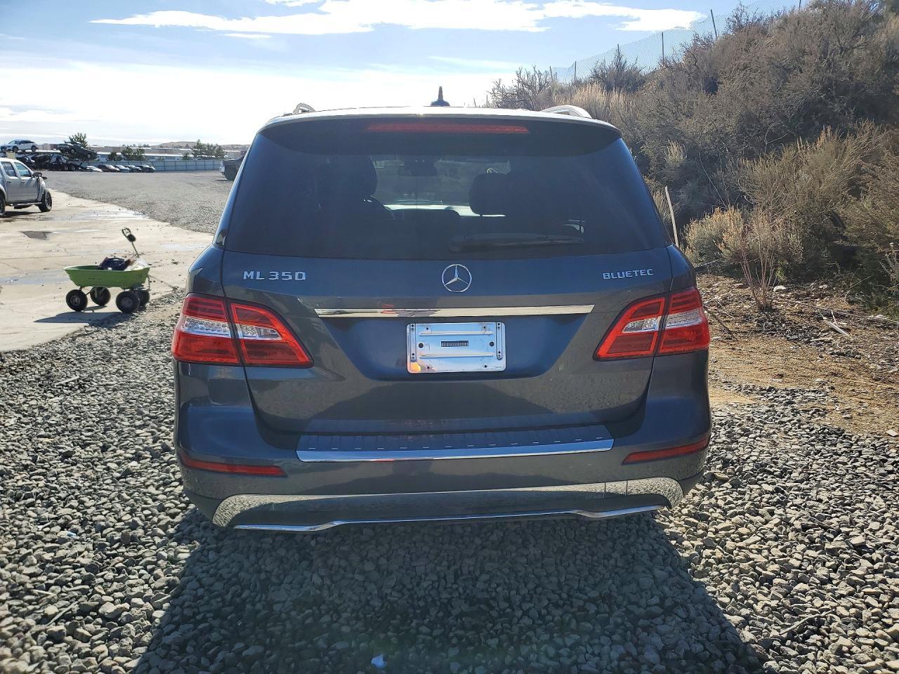 2012 MERCEDES-BENZ ML-Class