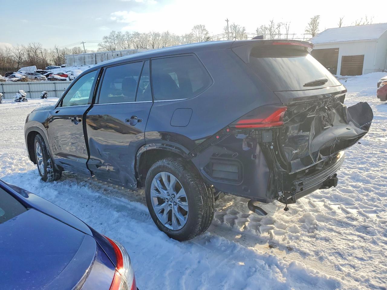 2026 TOYOTA HIGHLANDER
