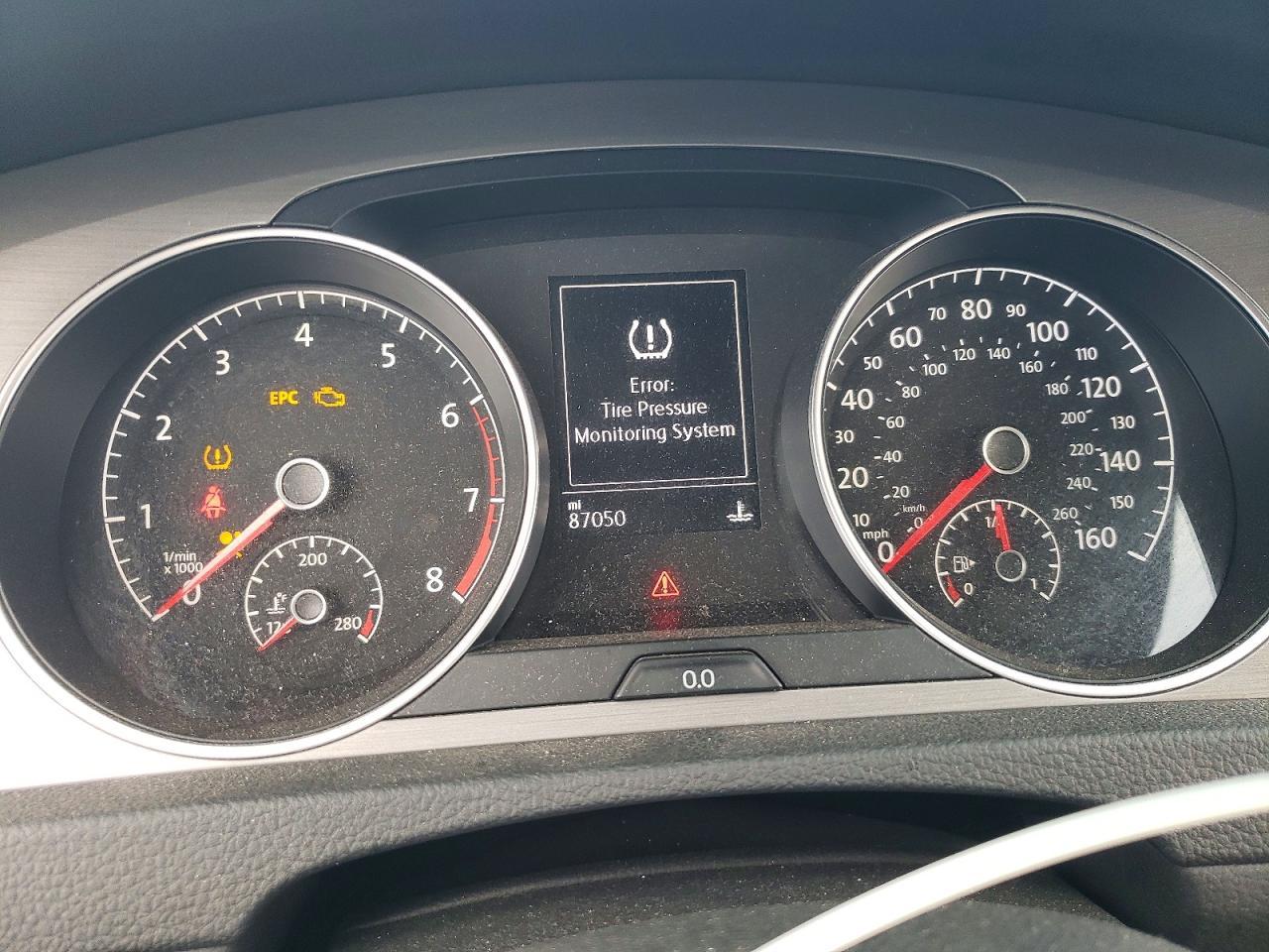 2015 VOLKSWAGEN GOLF