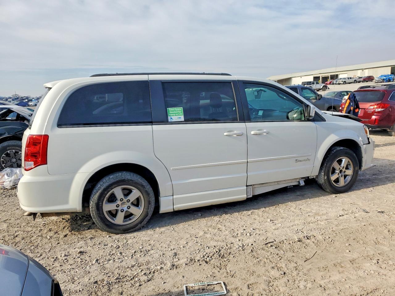 2012 DODGE GRAND CARAVAN