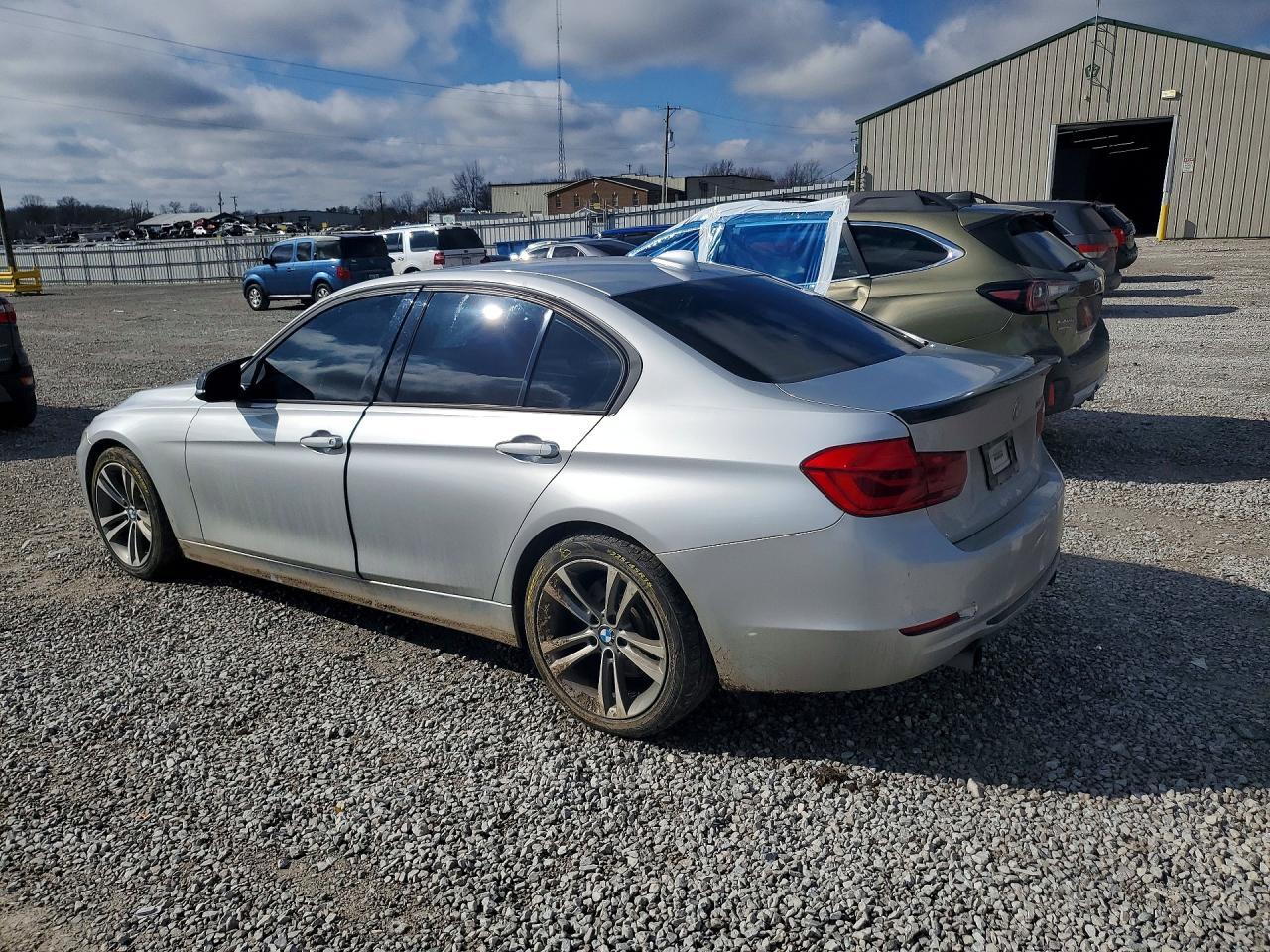 2013 BMW 3 SERIES