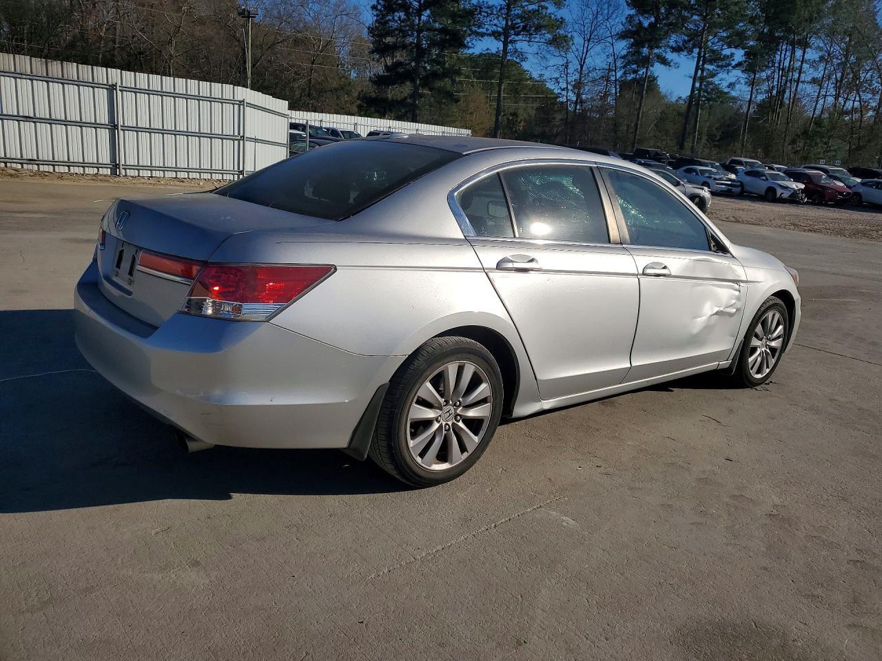 2012 HONDA ACCORD