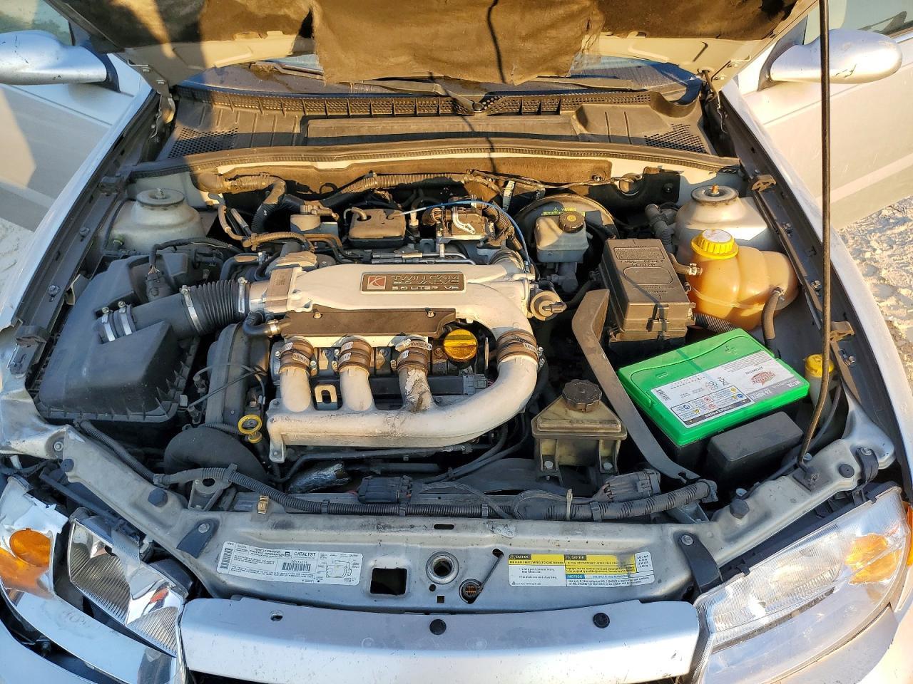 2001 SATURN L300