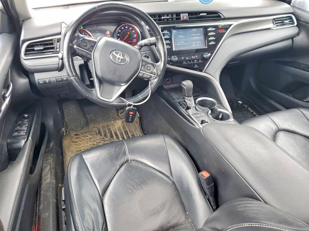 2018 TOYOTA CAMRY