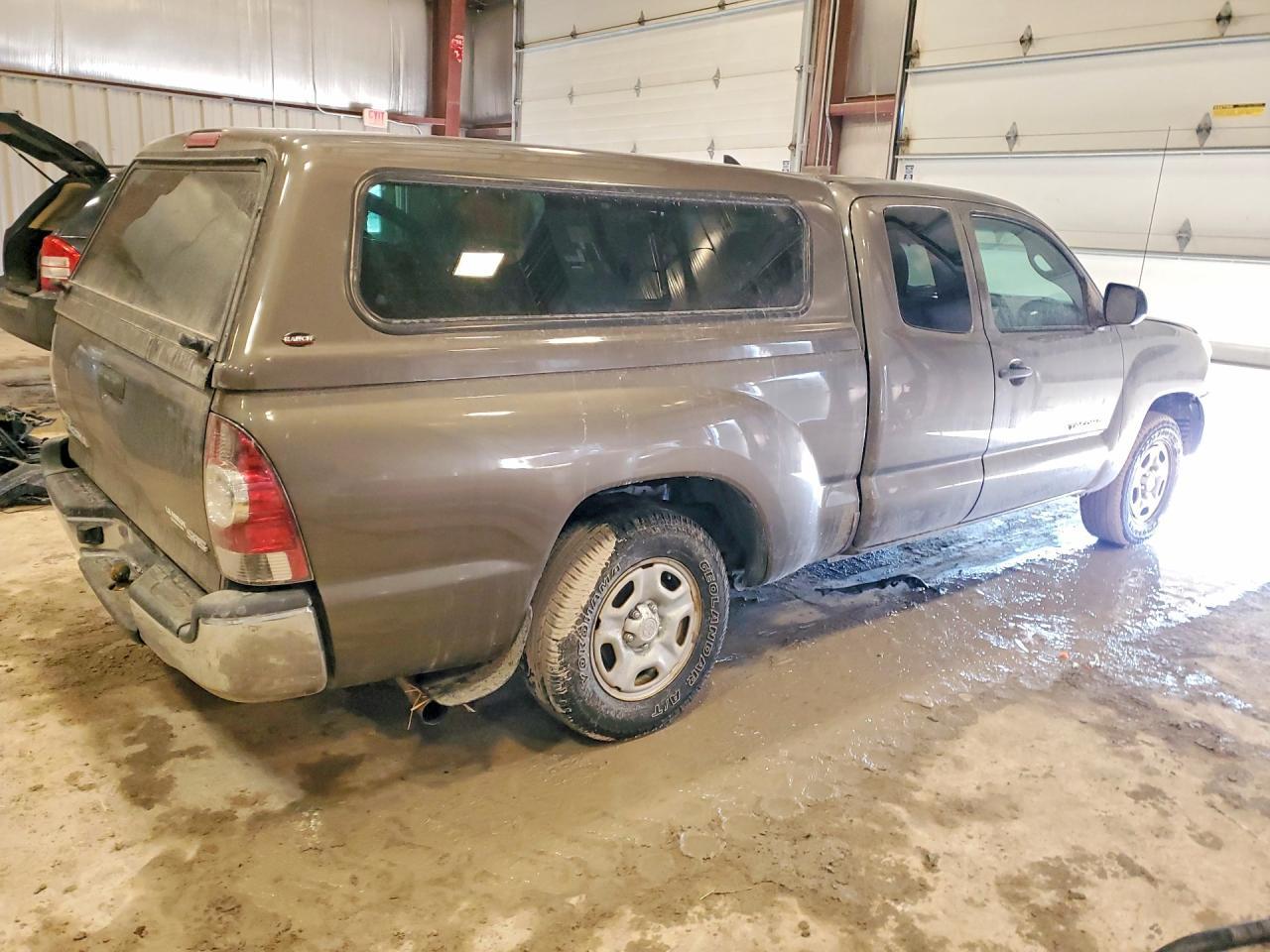 2014 TOYOTA TACOMA