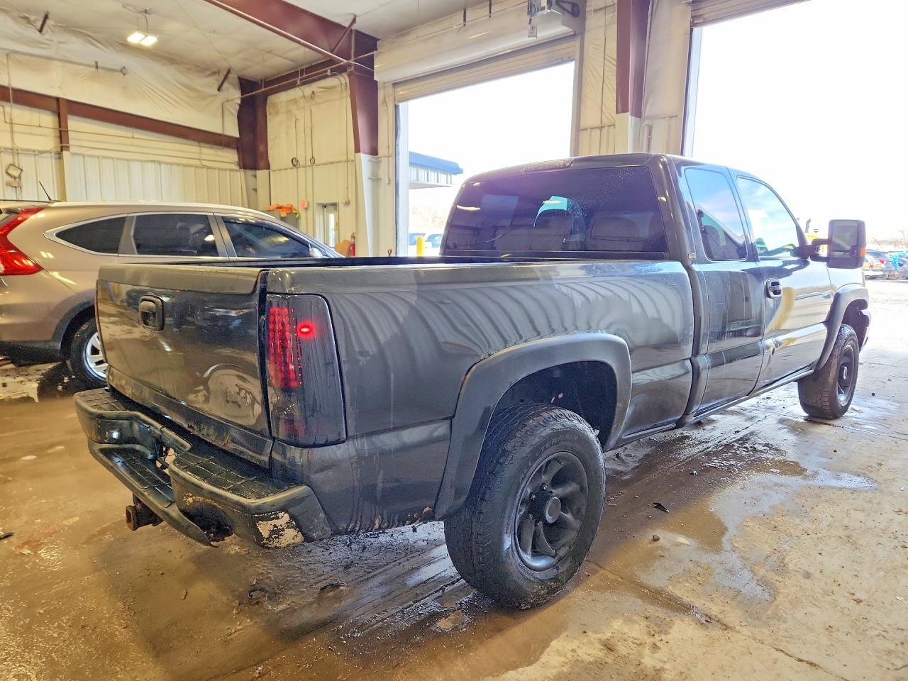 2004 CHEVROLET Silverado