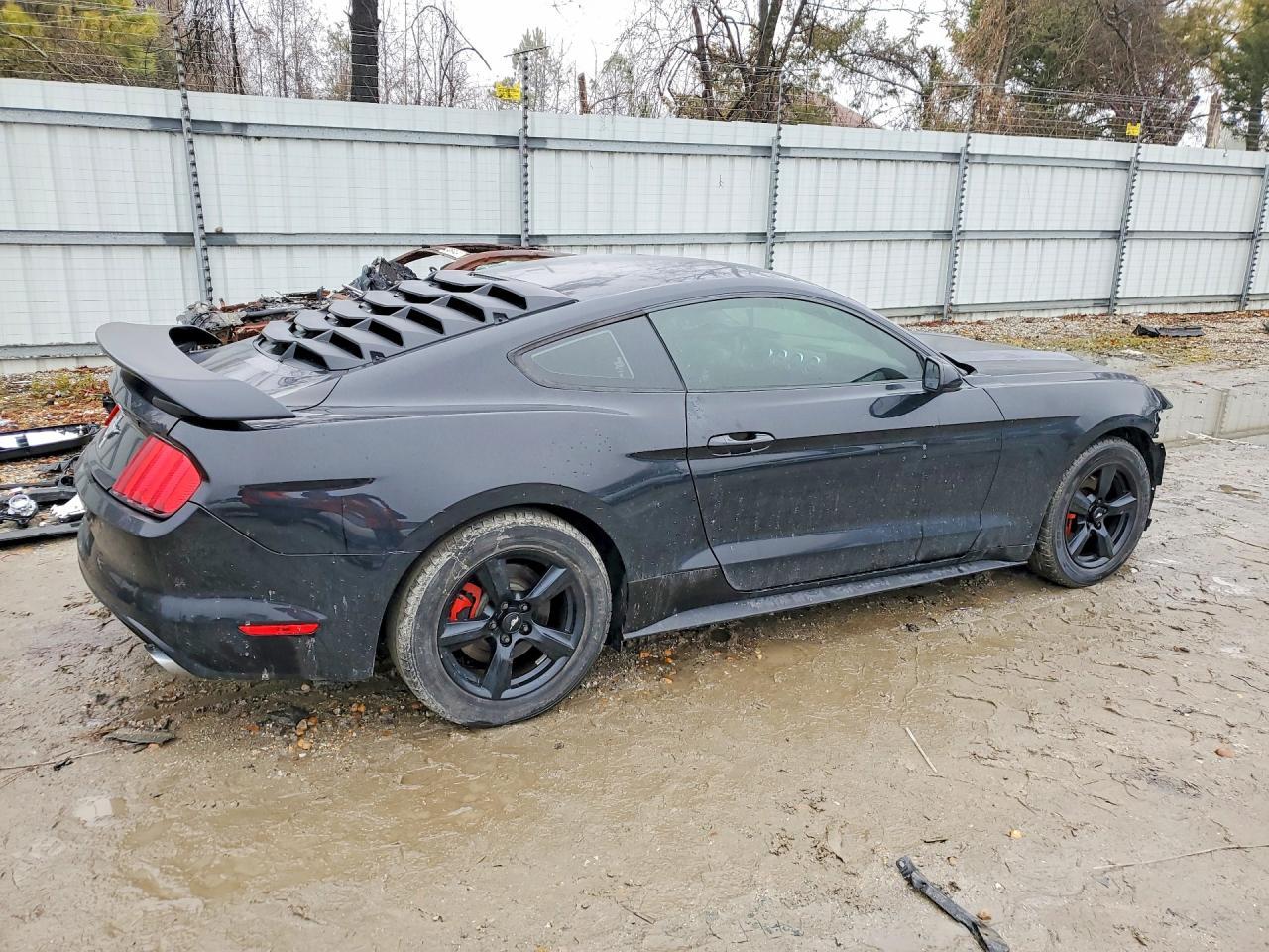 2017 FORD MUSTANG