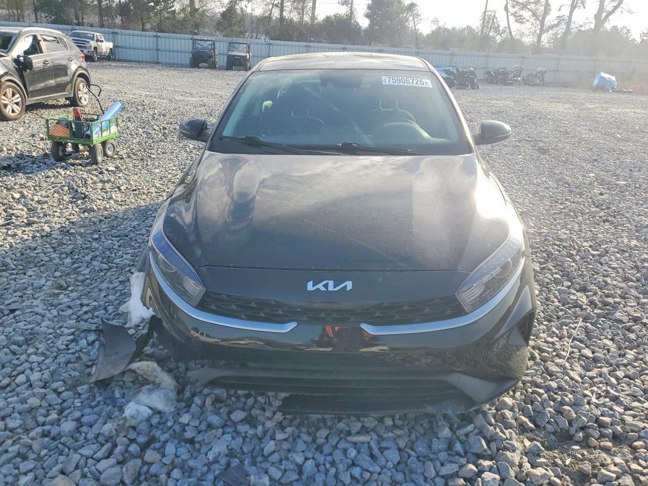 2023 KIA FORTE