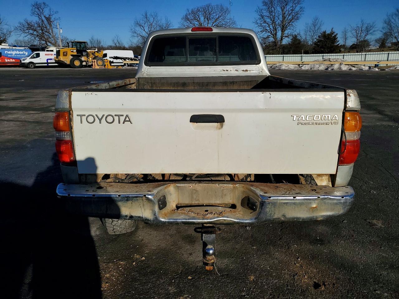 2004 TOYOTA TACOMA