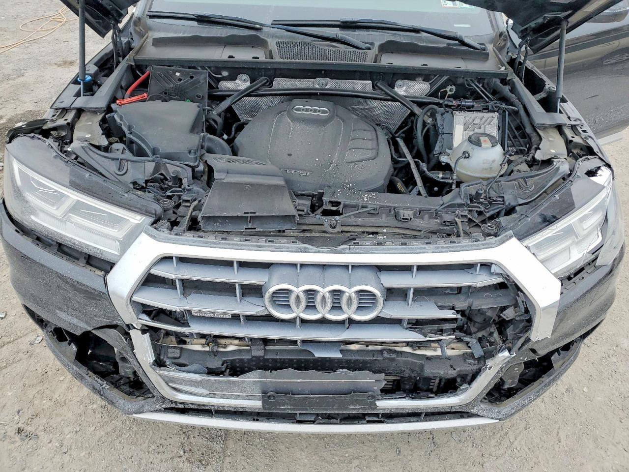 2019 AUDI Q5
