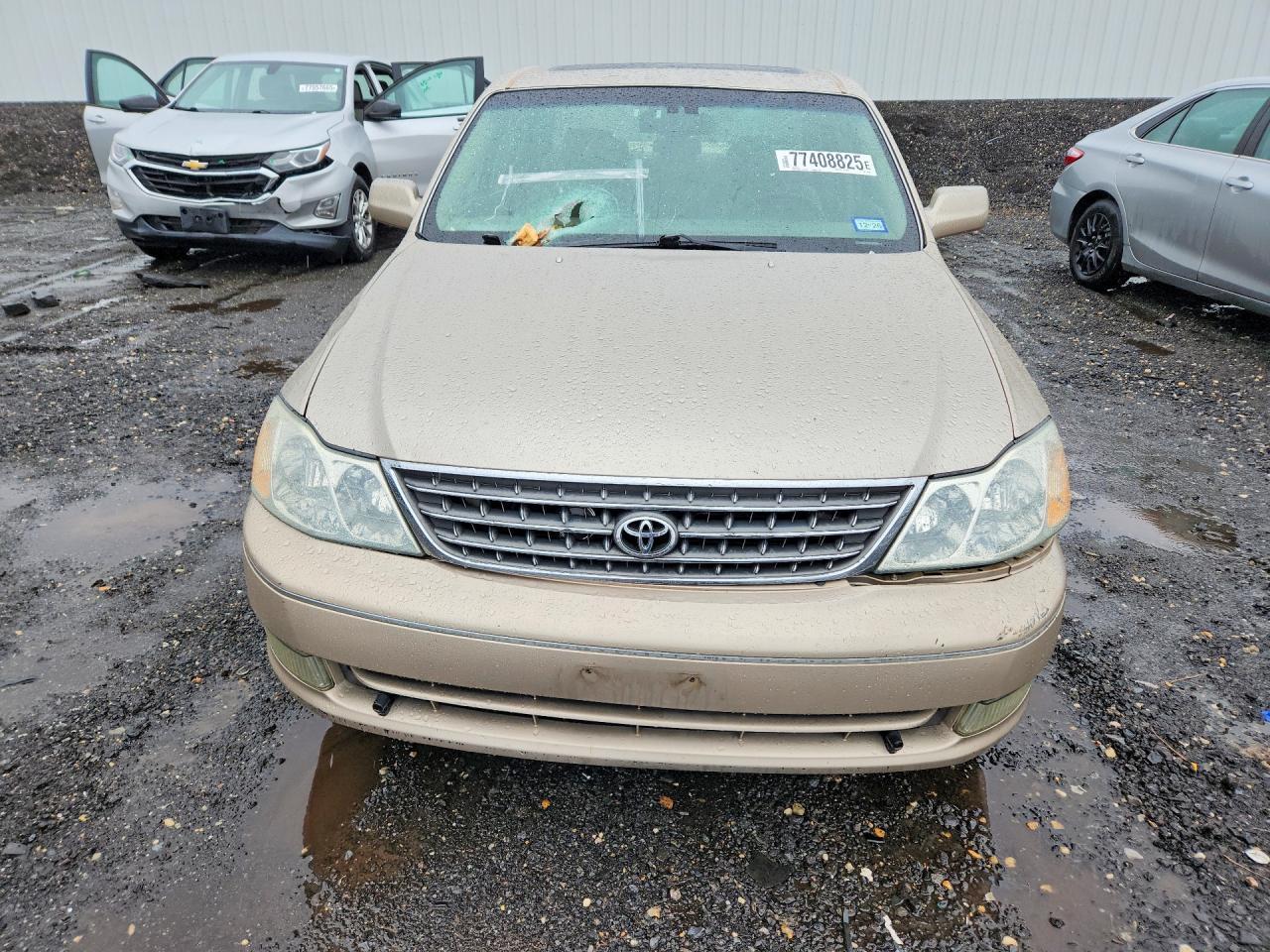 2004 TOYOTA Avalon