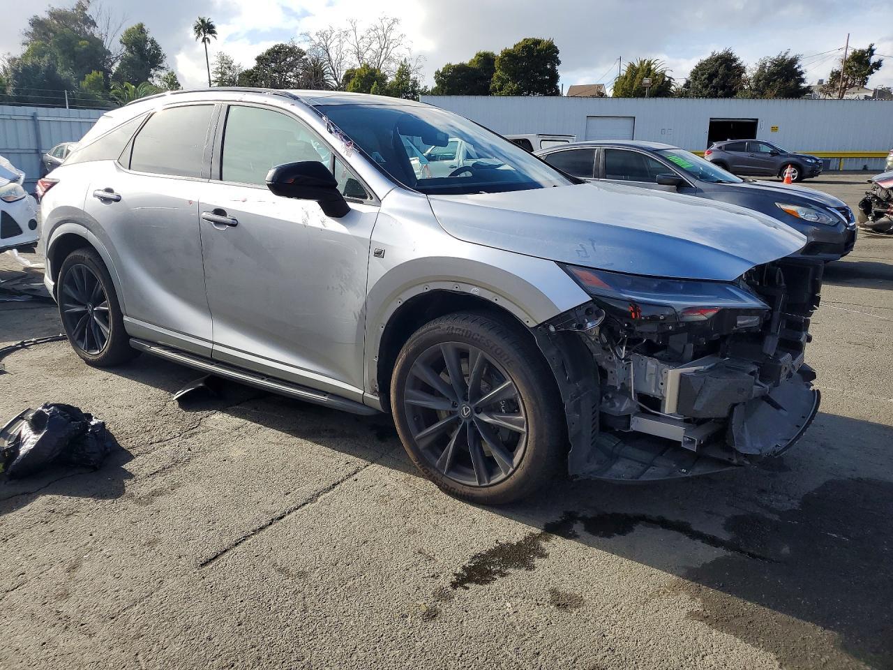 2025 LEXUS RX 500H